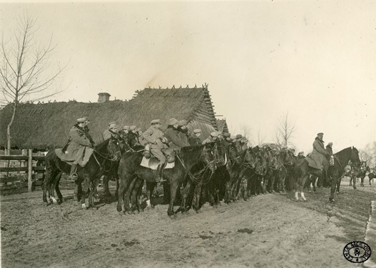 Szwadron 1 Pułku Ułanów Legionów Polskich. Werchy, pozycje nad Styrem, Wołyń. 3.02.1916 r. Źródło: CAW