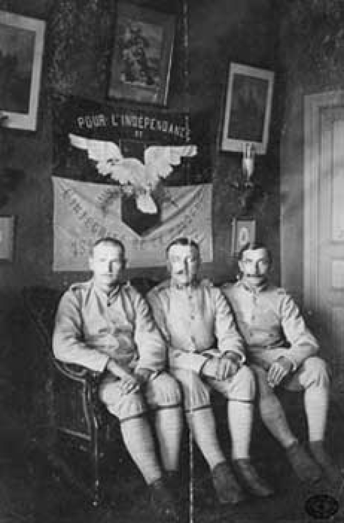 Żołnierze Armii Polskiej we Francji na kwaterze – Tuluza, lipiec 1918 r.