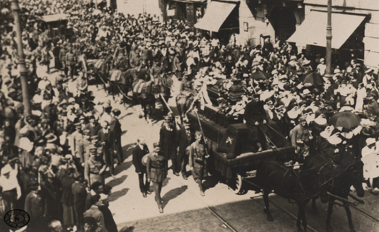 Pogrzeb księdza Ignacego Skorupki i por. Downar-Zapolskiego w Warszawie, 08.1920 r.