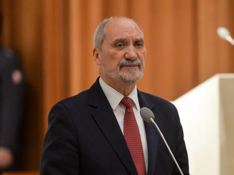 Minister obrony narodowej Antoni Macierewicz. Fot. PAP/M. Obara