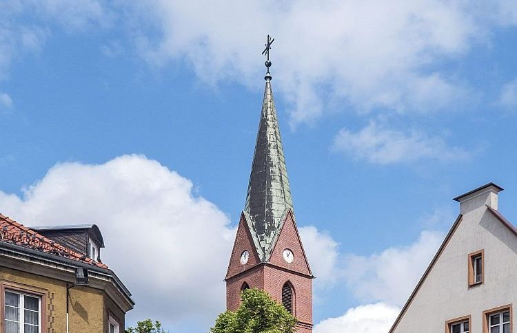 Kościół ewangelicko-augsburski p.w. Chrystusa Zbawiciela w Olsztynie. Fot. PAP/J. Ochoński