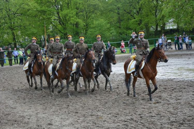 Źródło: Warszawskie Dni Kawaleryjskie