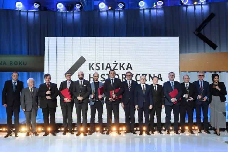 Laureaci podczas gali konkursu "Książka Historyczna Roku" im. Oskara Haleckiego PAP/R. Pietruszka Laureaci podczas gali konkursu "Książka Historyczna Roku" im. Oskara Haleckiego PAP/R. Pietruszka
