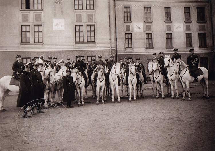 Źródło: Muzeum Kamienica Orsettich w Jarosławiu