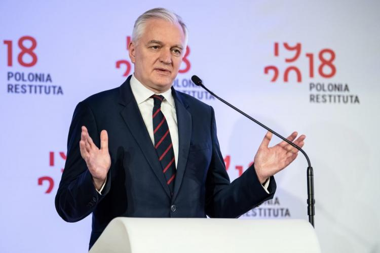 Wicepremier, minister nauki i szkolnictwa wyższego Jarosław Gowin podczas konferencji z cyklu Polonia Restituta "Kultura i Tożsamość" w Lublinie. PAP/W. Pacewicz Wicepremier, minister nauki i szkolnictwa wyższego Jarosław Gowin podczas konferencji z cyklu Polonia Restituta "Kultura i Tożsamość" w Lublinie. PAP/W. Pacewicz