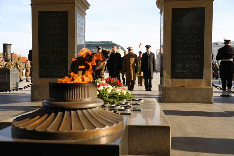 Warszawa, 31.10.2019. Uroczystości w 94. rocznicę ustanowienia Grobu Nieznanego Żołnierza w Warszawie. Fot. PAP/R. Guz Warszawa, 31.10.2019. Uroczystości w 94. rocznicę ustanowienia Grobu Nieznanego Żołnierza w Warszawie. Fot. PAP/R. Guz