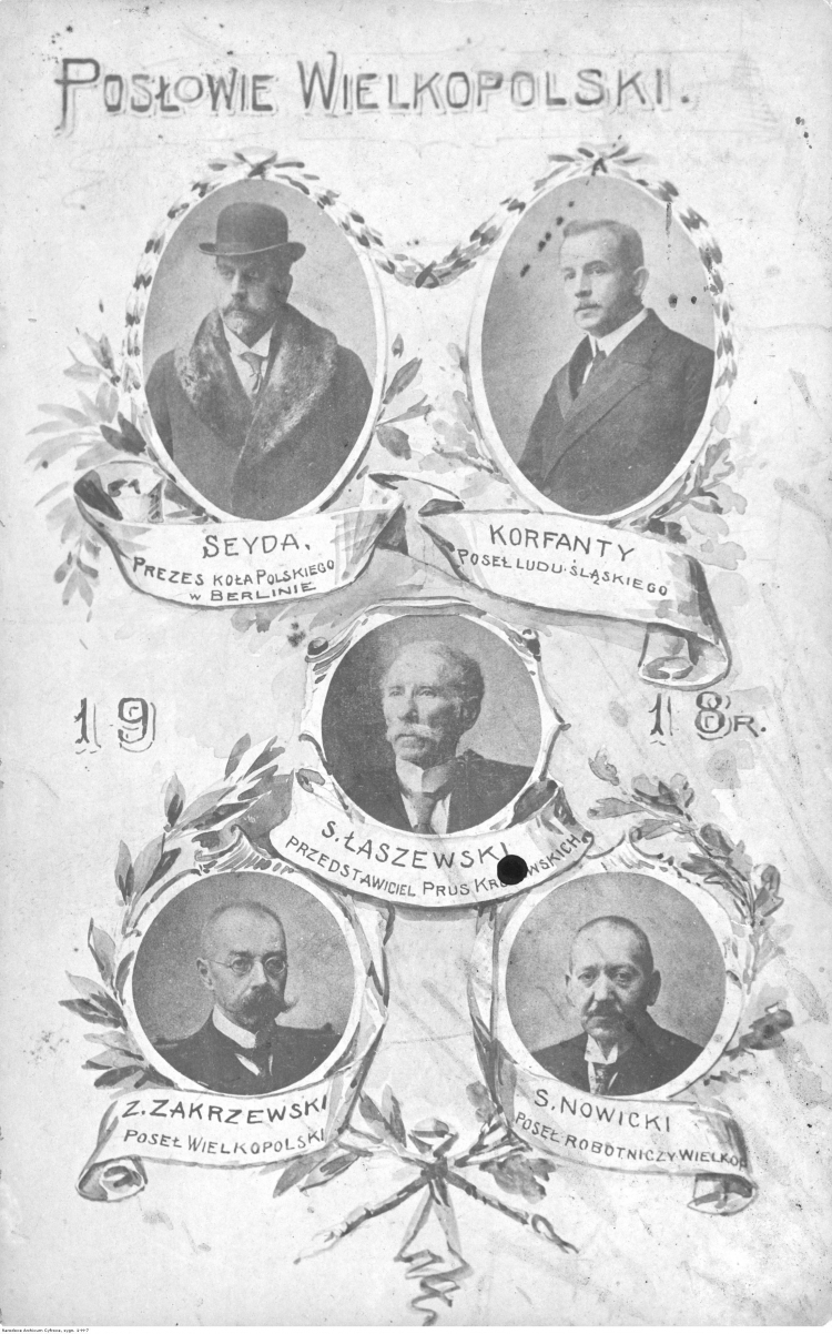 Grupa polskich posłów do parlamentu w Berlinie. Widoczni: Władysław Seyda, Wojciech Korfanty, Stefan Łaszewski, Zygmunt Zakrzewski, Stanisław Nowicki. Tableau z 1918 r. Źródło: Narodowe Archiwum Cyfrowe. Grupa polskich posłów do parlamentu w Berlinie. Widoczni: Władysław Seyda, Wojciech Korfanty, Stefan Łaszewski, Zygmunt Zakrzewski, Stanisław Nowicki. Tableau z 1918 r. Źródło: Narodowe Archiwum Cyfrowe.