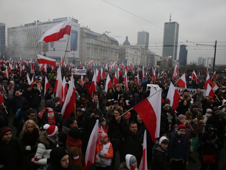 Marsz Niepodległości 2016. Warszawa, 11.11.2016. Fot. PAP/T. Gzell