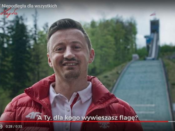 Spot „Niepodległa dla wszystkich na Dzień Flagi”