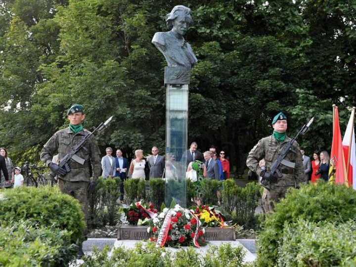 Uroczyste odsłonięcie pomnika Ignacego Jana Paderewskiego we Wrocławiu. Fot. PAP/M. Kulczyński