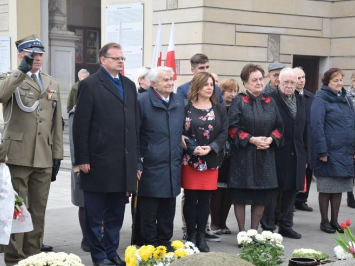 Warszawa, 10 11 2018. Wspólna modlitwa w intencji Jubilata kpt. Stanisława Michnowskiego, „Równolatka Niepodległej”, w kościele św. St. Kostki na Żoliborzu. Źródło: UdsKiOR