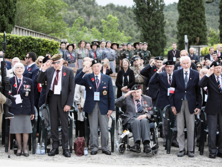 Mignano Monte Lungo, Włochy, 16.05.2019. Uroczystości w Mignano Monte Lungo, 16 bm. Jan Józef Kasprzyk i weterani Armii Andersa są na patriotycznej pielgrzymce we Włoszech. W 75. rocznicę bitwy o Monte Cassino, wspólnie z delegacją państwową, odwiedzą groby kolegów. Fot. PAP/L. Szymański