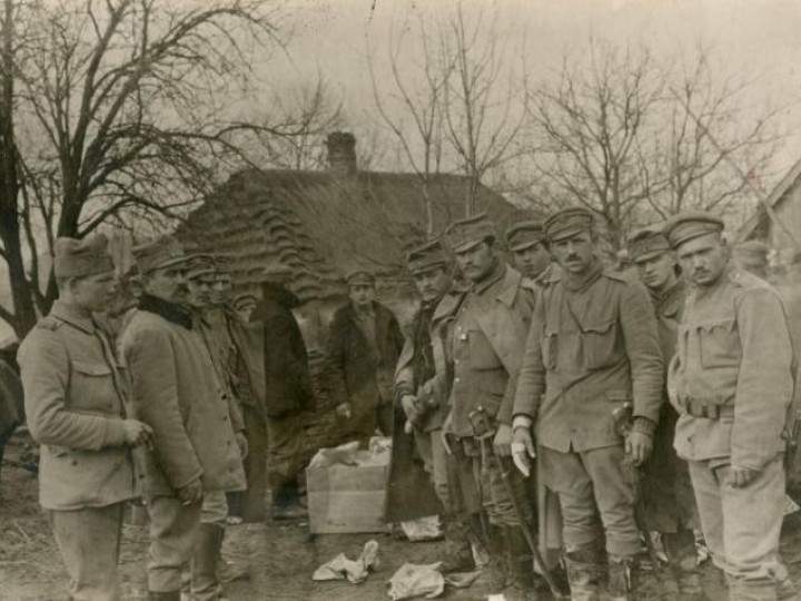 Legioniści z I Brygady Legionów Polskich, którzy brali udział w bitwie pod Łowczówkiem. Grudzień, 1914 r. Fot. CAW