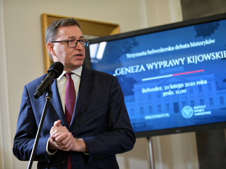Warszawa, 20.02.2020. Prezes IPN Jarosław Szarek podczas debaty historyków pt. „Geneza wyprawy kijowskiej”.  PAP/M. Obara