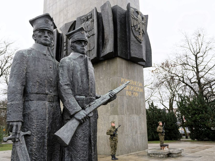 Pomnik Powstańców Wielkopolskich w Poznaniu. Fot. PAP/J. Kaczmarczyk