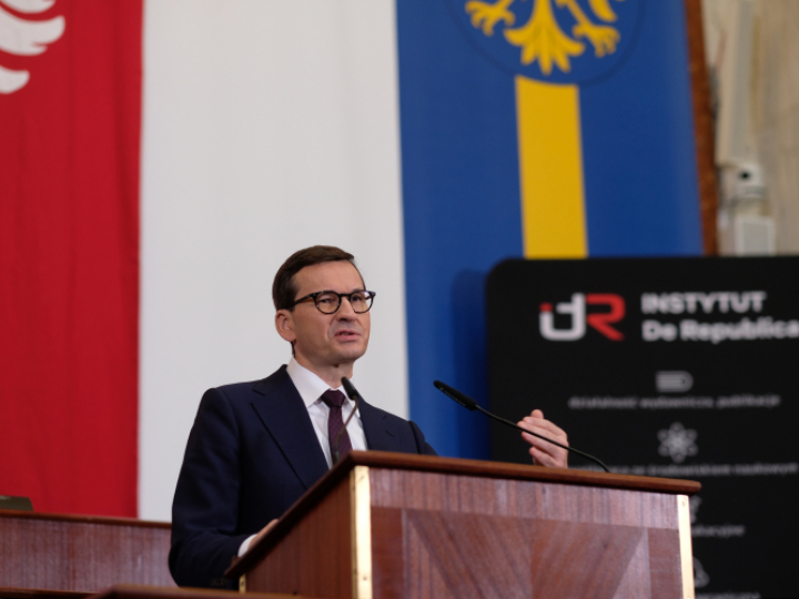 Premier Mateusz Morawiecki podczas otwarcia wystawy "Powstania Śląskie" w Katowicach. Fot. PAP/A. Grygiel