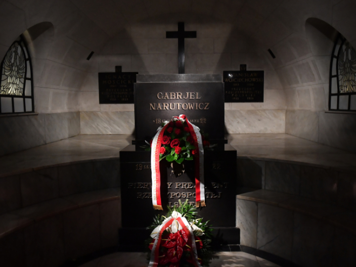 Grób pierwszego prezydenta RP Gabriela Narutowicza w Archikatedrze św. Jana Chrzciciela w Warszawie. Fot. PAP/P. Nowak